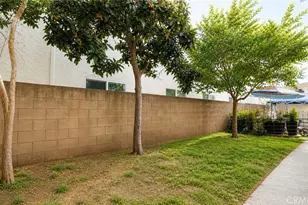 129 N Hagar, San Fernando, CA 91340 - Photo 9