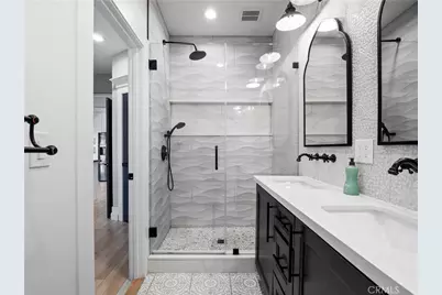 2330 W 29th Place, Los Angeles, CA 90018 - Photo 11