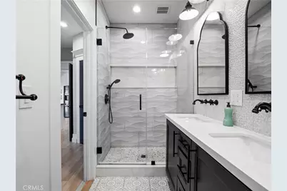 2330 W 29th Place, Los Angeles, CA 90018 - Photo 11