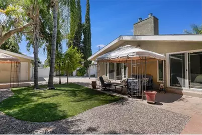 21720 Dumetz Road, Woodland Hills, CA 91364 - Photo 39