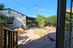 863 Omar St, Glendale, CA 91202 - Photo 17
