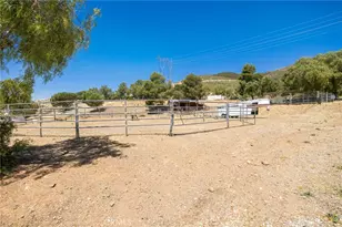 35675 Peppertree, Agua Dulce, CA 91390 - Photo 57