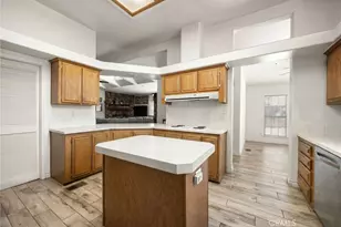 35675 Peppertree, Agua Dulce, CA 91390 - Photo 31