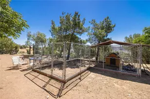 35675 Peppertree, Agua Dulce, CA 91390 - Photo 9