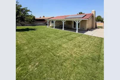 1802 Linda Avenue, Lancaster, CA 93534 - Photo 21