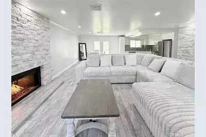 1802 Linda Avenue, Lancaster, CA 93534 - Photo 9
