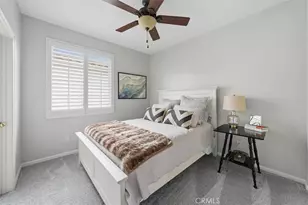 27010 Carmelita, Valencia, CA 91355 - Photo 29