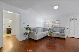 19348 Ave Of The Oaks, Newhall, CA 91321 - Photo 9