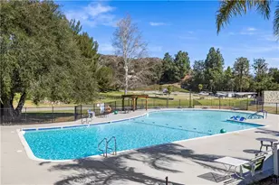 19348 Ave Of The Oaks, Newhall, CA 91321 - Photo 21