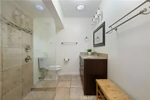 19348 Ave Of The Oaks, Newhall, CA 91321 - Photo 13