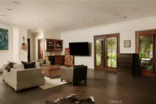 17984 Boris Dr, Encino, CA 91316 - Photo 41