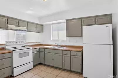 1300 Flower, Bakersfield, CA 93305 - Photo 29