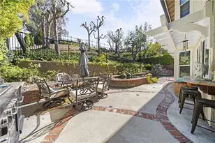 23900 Arminta, West Hills, CA 91304 - Photo 29