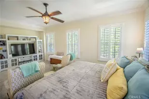 27042 Edgewater Ln, Valencia, CA 91355 - Photo 37