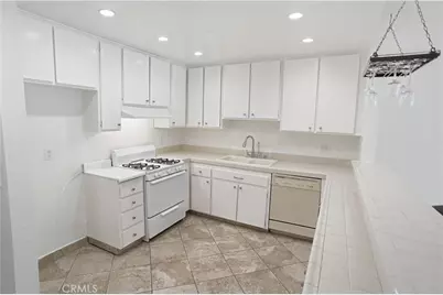 330 N Jackson #116, Glendale, CA 91206 - Photo 3
