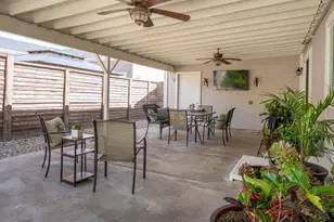 20039 Shadow Island, Canyon Country, CA 91351 - Photo 29
