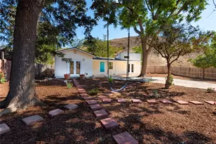 10416 Clybourn Ave, Shadow Hills, CA 91040 - Photo 1