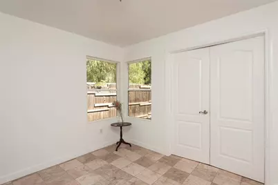 10416 Clybourn Avenue, Shadow Hills, CA 91040 - Photo 21