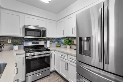 11837 Hunnewell, Sylmar, CA 91342 - Photo 15
