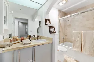 620 S Gramercy, Los Angeles, CA 90005 - Photo 17