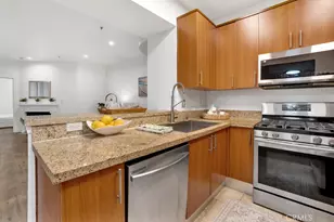 620 S Gramercy, Los Angeles, CA 90005 - Photo 9