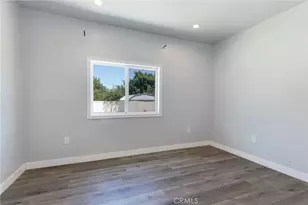 23051 Burbank Blvd, Woodland Hills, CA 91367 - Photo 47