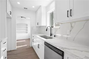 11351 Bessemer St, North Hollywood, CA 91606 - Photo 13