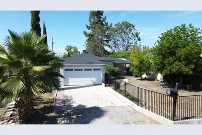 11351 Bessemer Street, North Hollywood, CA 91606 - Photo 3