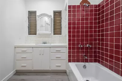 11351 Bessemer Street, North Hollywood, CA 91606 - Photo 11