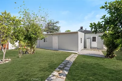 11351 Bessemer Street, North Hollywood, CA 91606 - Photo 19