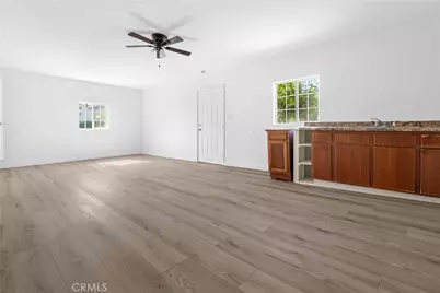 11351 Bessemer Street, North Hollywood, CA 91606 - Photo 7