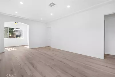 11351 Bessemer Street, North Hollywood, CA 91606 - Photo 15