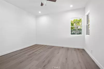 11351 Bessemer Street, North Hollywood, CA 91606 - Photo 9