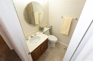 26801 Cir of the Oaks, Newhall, CA 91321 - Photo 11