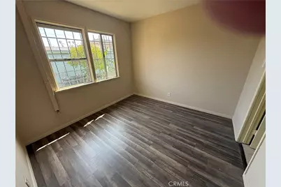 7819 S Hoover, Los Angeles, CA 90044 - Photo 5