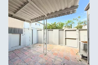 22131 N Oxnard Street #A, Woodland Hills, CA 91367 - Photo 19
