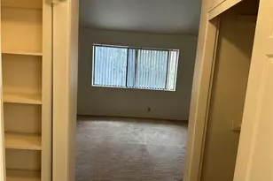 22518 Avenue San Luis, Woodland Hills, CA 91364 - Photo 21