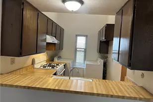 7101 Farralone, Canoga Park, CA 91303 - Photo 11