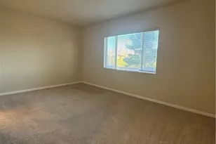 19533 Vermillion, Apple Valley, CA 92308 - Photo 11