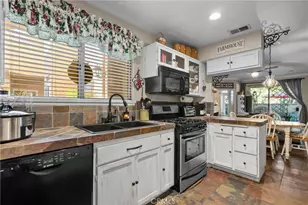 24029 Arroyo Park Dr, Valencia, CA 91355 - Photo 13