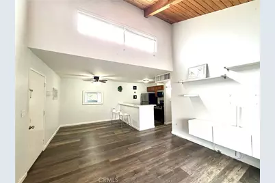 8601 International #224, Canoga Park, CA 91304 - Photo 3