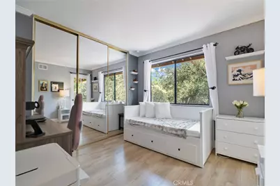 796 N Valley, Westlake Village, CA 91362 - Photo 33