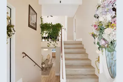 796 N Valley, Westlake Village, CA 91362 - Photo 3