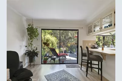 796 N Valley, Westlake Village, CA 91362 - Photo 15