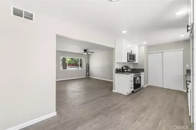 15992 Lawrence Drive, Mojave, CA 93501 - Photo 11