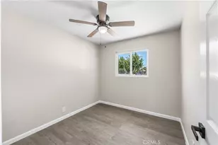 15992 Lawrence Dr, Mojave, CA 93501 - Photo 25