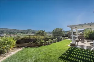 26424 Township, Saugus, CA 91350 - Photo 29