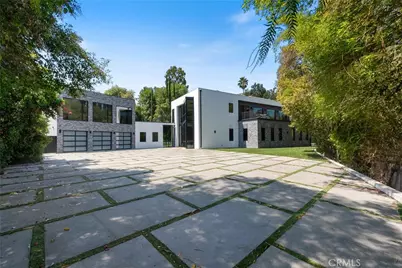 4653 Vanalden Avenue, Tarzana, CA 91356 - Photo 3