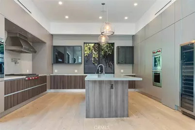 4653 Vanalden Avenue, Tarzana, CA 91356 - Photo 11