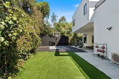 4653 Vanalden Avenue, Tarzana, CA 91356 - Photo 45